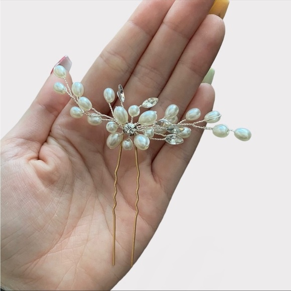 Miss TO MRS | Wedding Pearl Hair Pin Set - Picture 2 of 4
